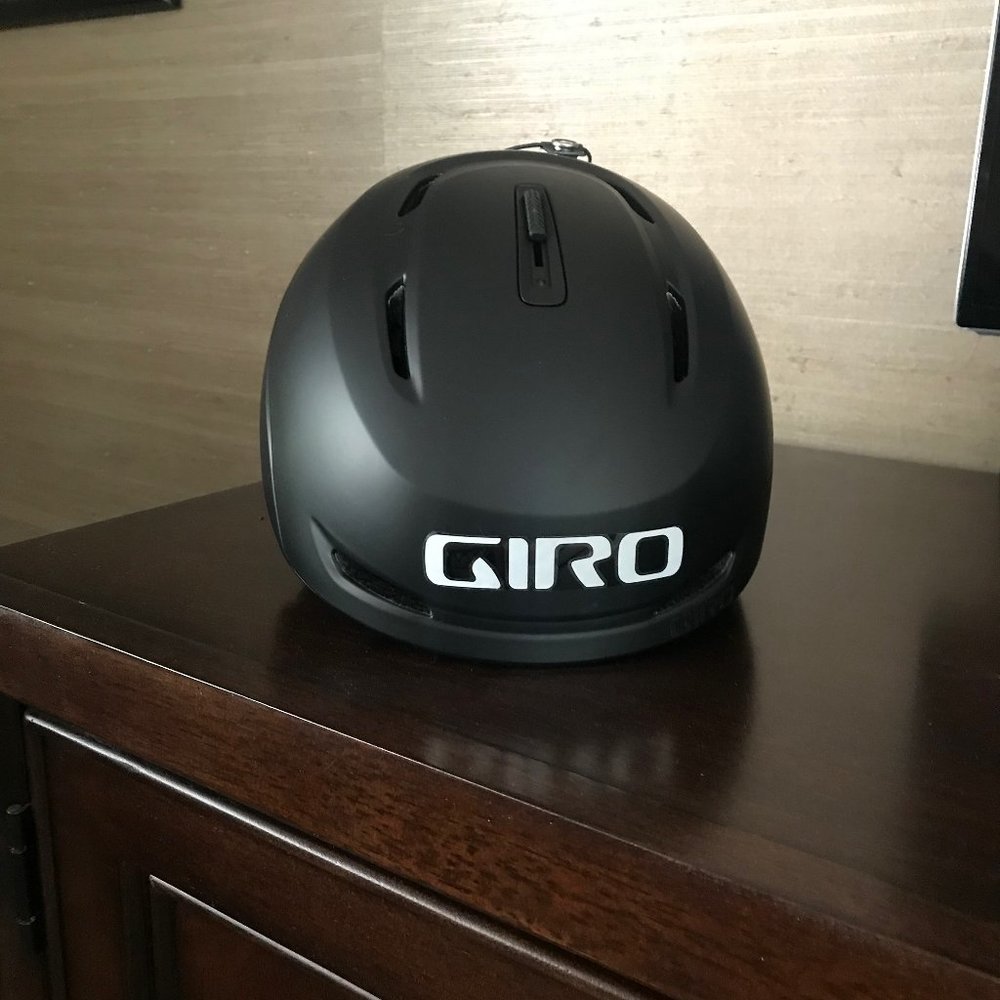 Ski/Snowboard Helmet Giro XL